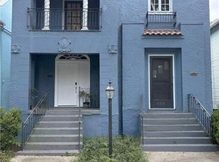 6314 Fontainebleau Dr, New Orleans, LA 70125