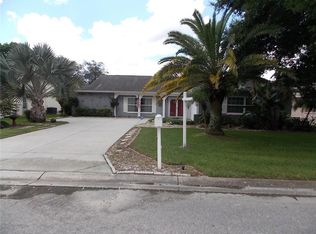 7806 Doral Dr, Hudson, FL 34667