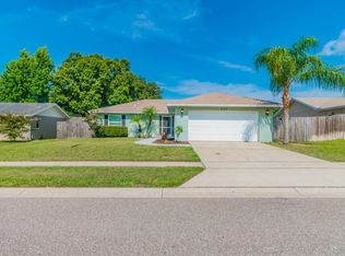 949 16th Way, Palm Harbor, FL 34683