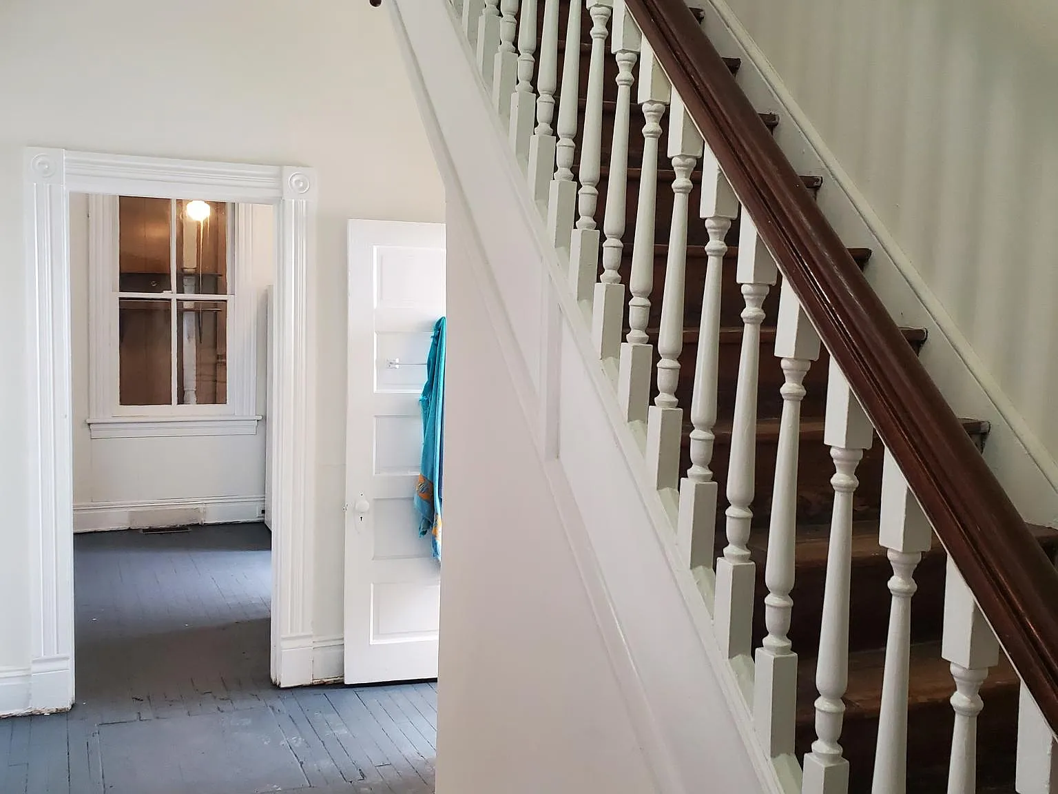 3 bed, 1600 sqft, $1,850 — Photo 2