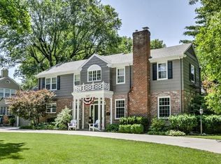 1267 W 61st St, Kansas City, MO 64113