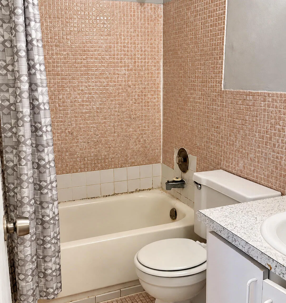 135 NE 1st Ave — Photo 3