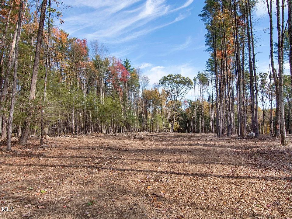 1st image of 119a Sand Hill Road