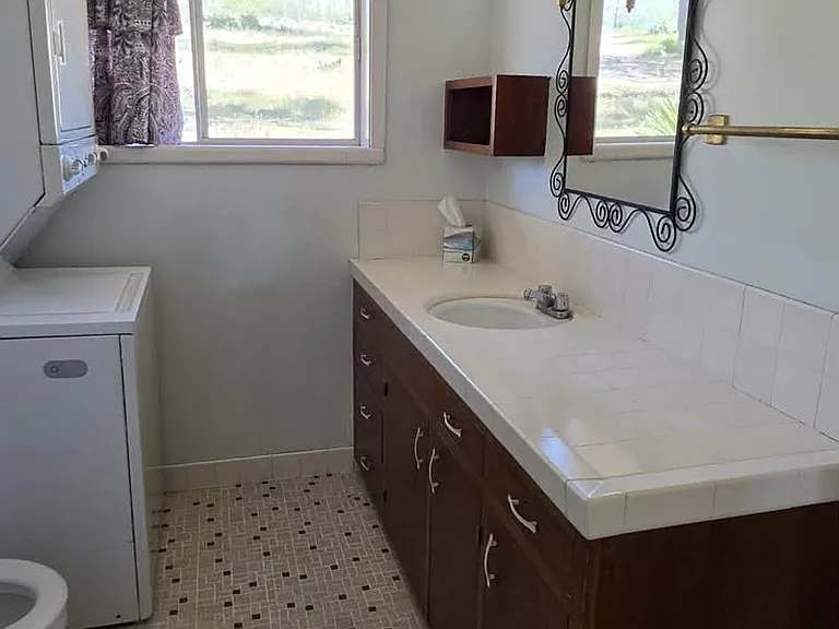 10719 Moon Valley Rd — Photo 8