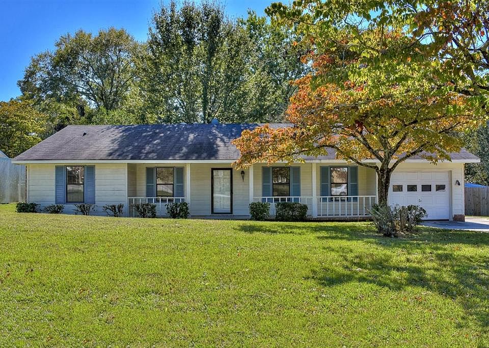 1st image of 4108 Birchtree Dr