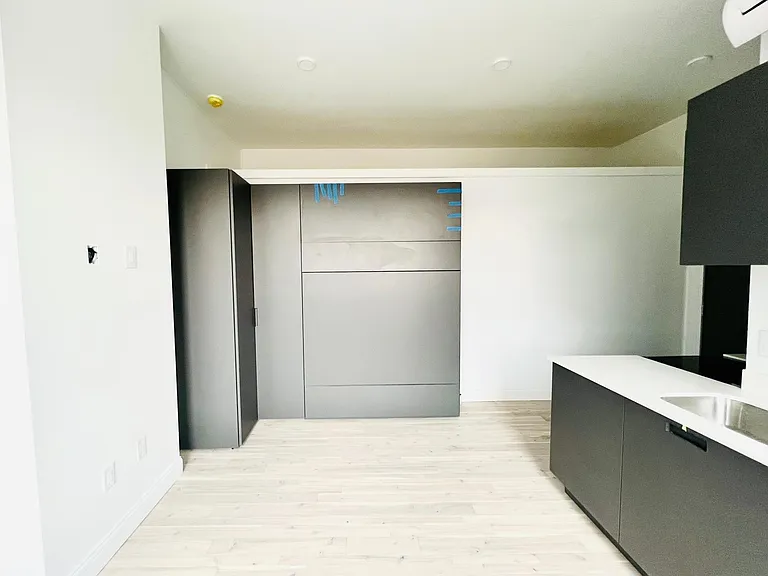 601 York St #1 — Photo 7
