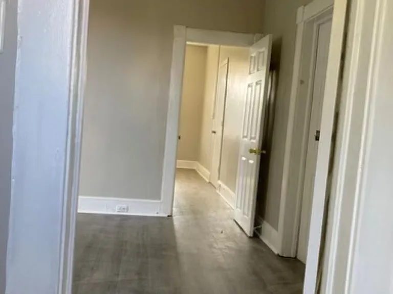 3608 Howard Park Ave — Photo 8
