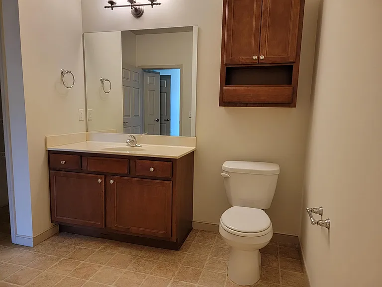 1992 Shady Oak Dr — Photo 14