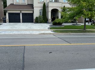 119 Royal West Dr #BASEMENT, Brampton, ON L6X 0V4