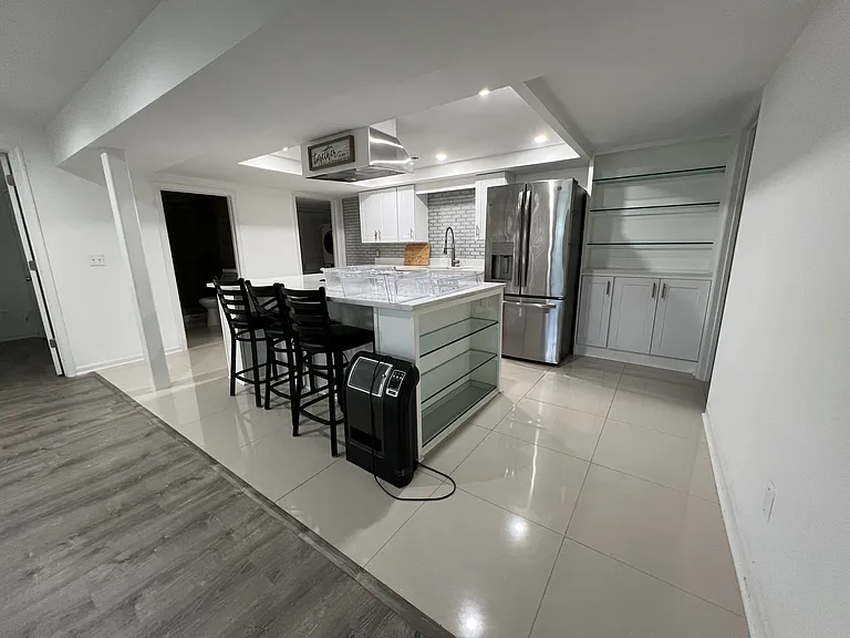 7704 Bristow Dr — Photo 16