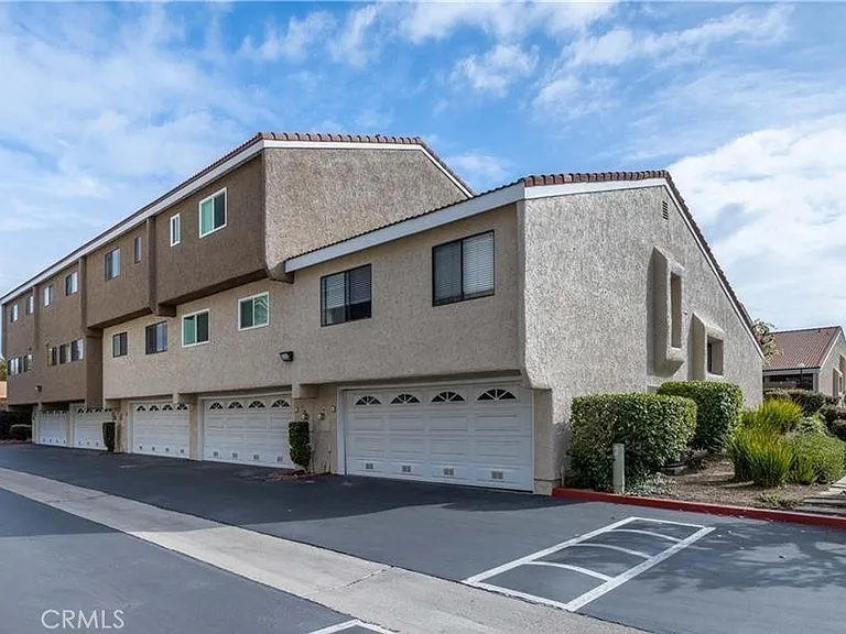 6 Lincoln Ct — Photo 11