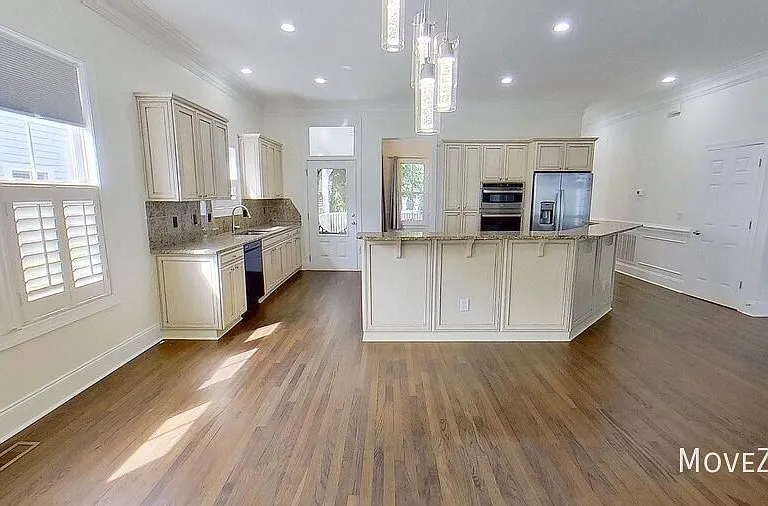 17011 Hedgerow Park Rd — Photo 39