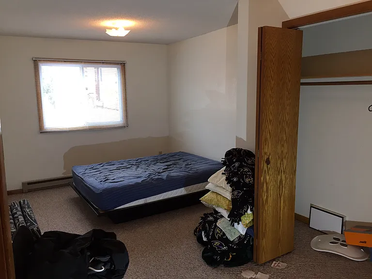 403 N Riverfront Dr #A — Photo 3