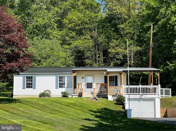 67 Hoss Dr, Lewistown, PA 17044