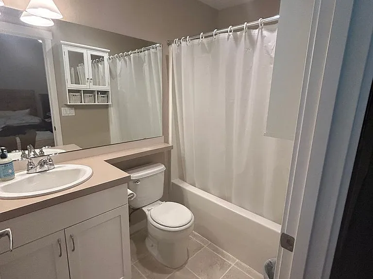 2106 Yakima Ct — Photo 19