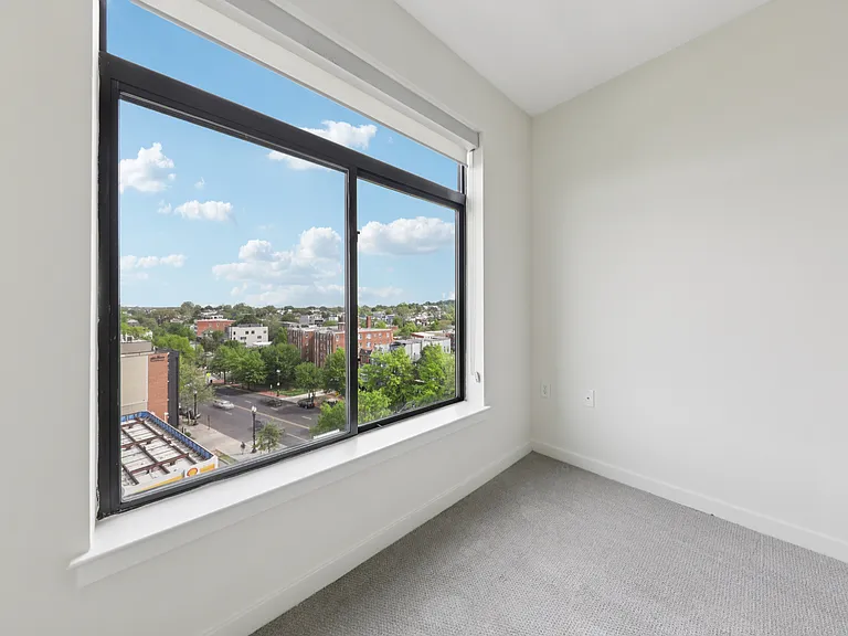 Fahrenheit Apartments — Photo 13