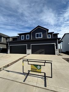 201 NE Doe Pointe Ln, Ankeny, IA, 50021