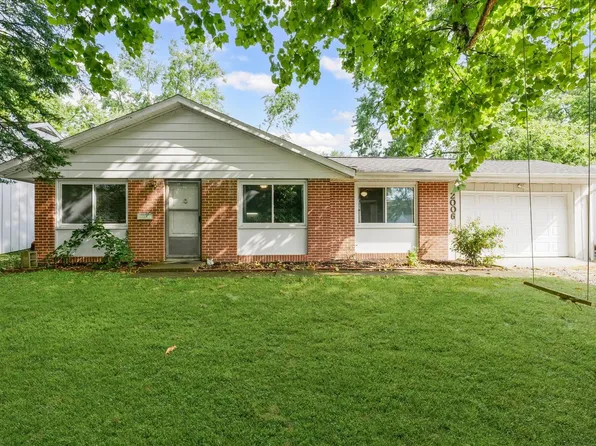 2006 E Michigan Ave, Urbana, IL 61802