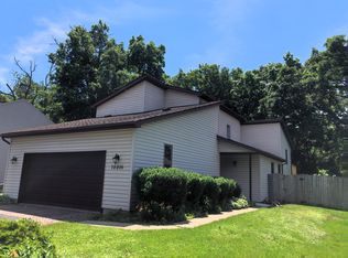 18095 W Timber Ln, Grayslake, IL 60030