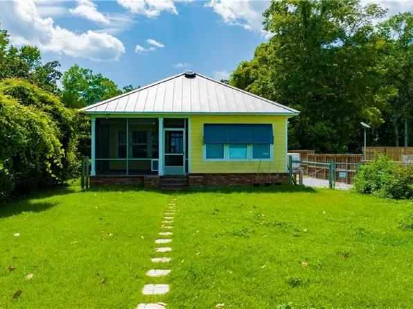 12863 Dauphin Island Pkwy, Coden, AL 36523