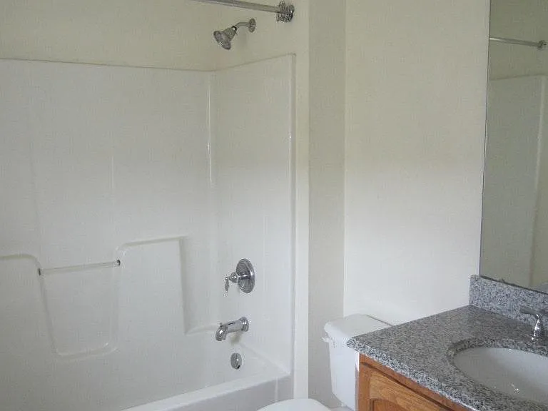 Full Bath