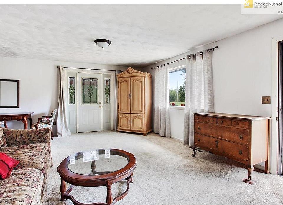 14301 Loring Rd, Bonner Springs, KS 66012 Zillow