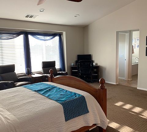 4th image of 13470 Nellie Ave