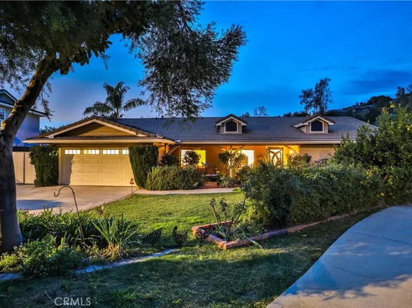 2397 N San Benito Ct, Claremont, CA 91711