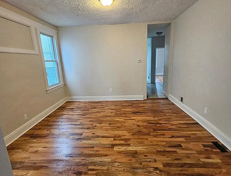 117 Isabella Ave #2 — Photo 6
