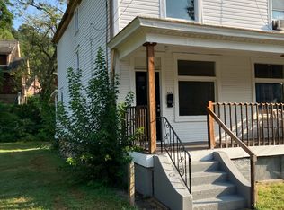 412-414 Robinson St, Pitcairn, PA 15140