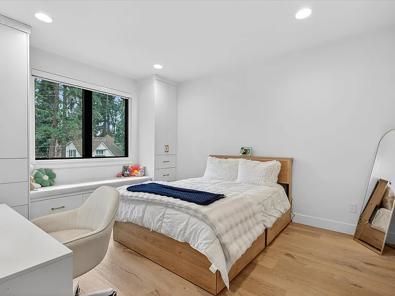 825 Ellis Ave — Photo 55