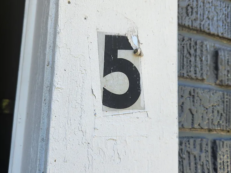 917 Oakview Ave #5 — Photo 3