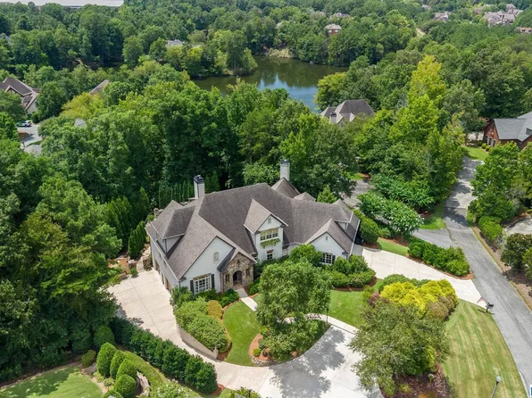 4007 Lambert Cv, Vestavia, AL 35242