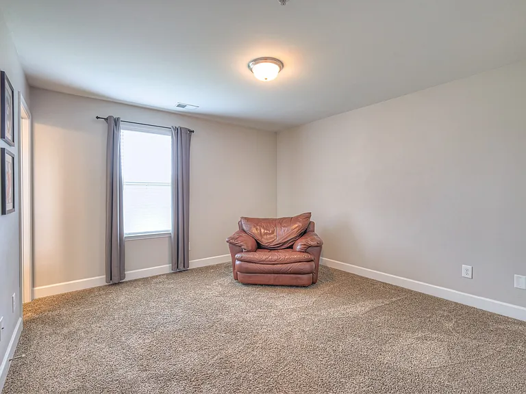 2013 Abbingdon Way — Photo 12