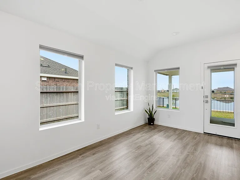 5434 Still Meadow Ln — Photo 14