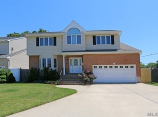 1613 Wantagh Ave, Wantagh, NY 11793