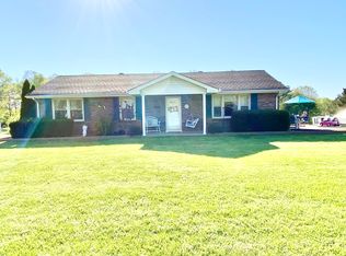 2570 Hurricane Loop, Tennessee Ridge, TN 37178