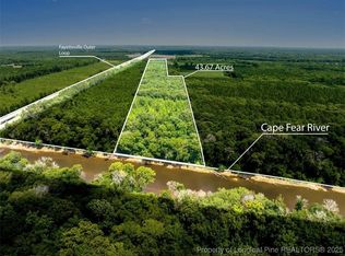 4247 River Rd, Wade, NC 28395