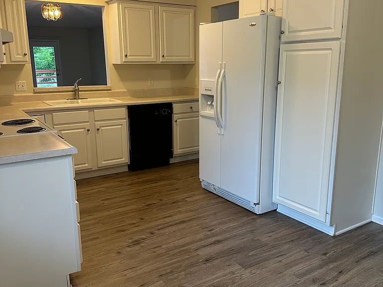 7710 Ringneck Dr — Photo 3