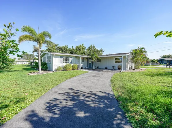 146 Francis Dr, Port Charlotte, FL 33952