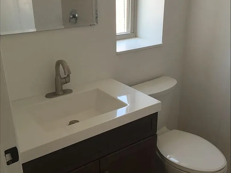 1208 N 4th St #3 — Photo 3