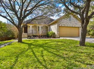 17520 Emerald Canyon Dr, San Antonio, TX 78232