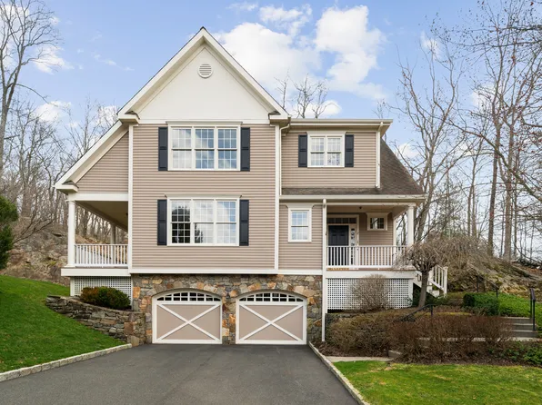 2 Woods Way #2, Redding, CT 06896