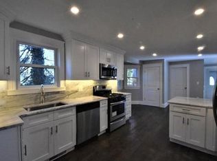 106 Asbury St, South Hamilton, MA 01982