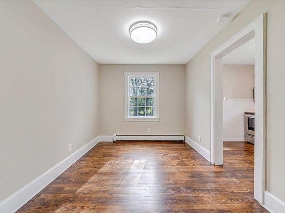 3rd image of 517 36th St NW