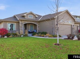 18765 Spaulding St, Elkhorn, NE 68022