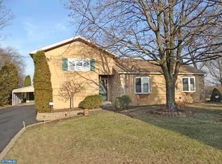 33 Little Rd, Perkiomenville, PA 18074