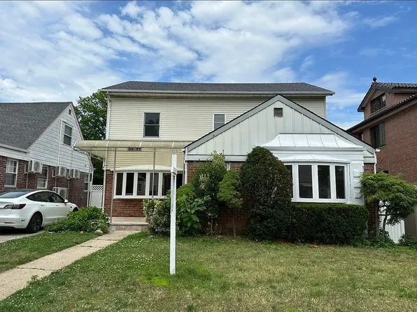 4843 192nd St, Flushing, NY 11365