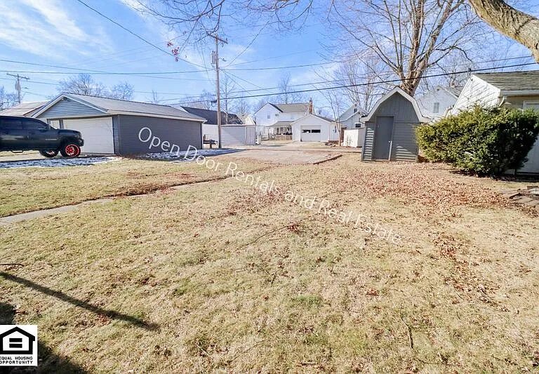 304 S Guilford St — Photo 16