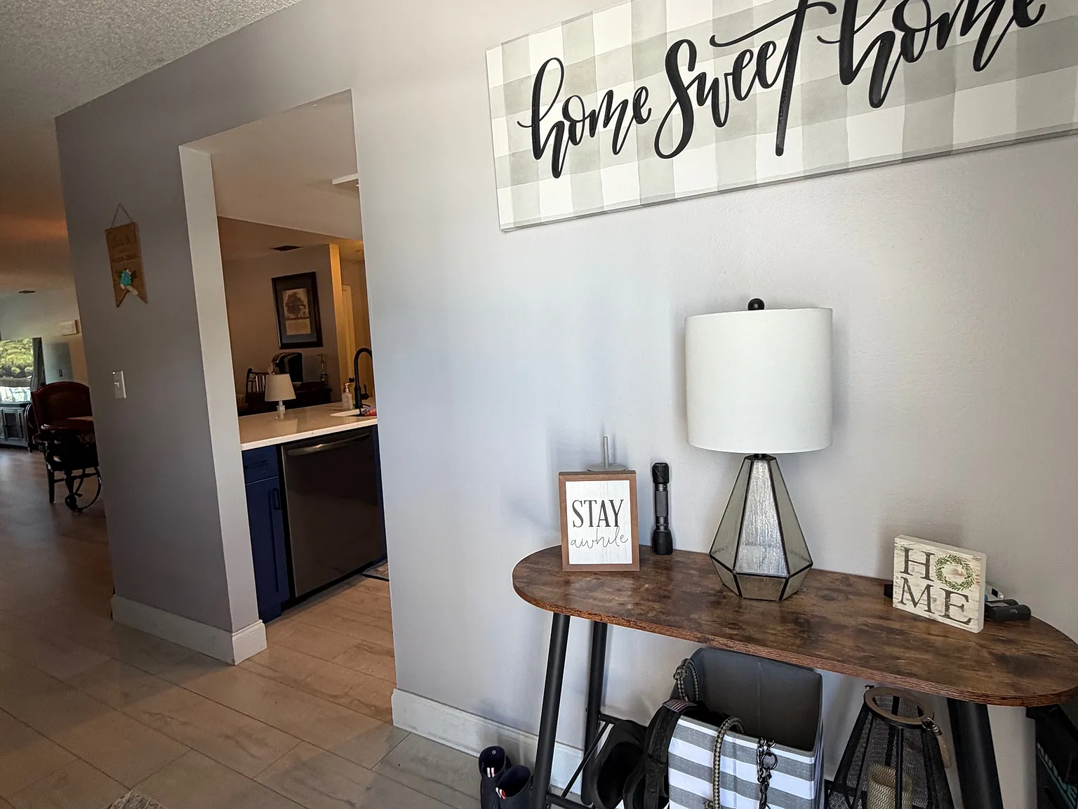 2 bed, 1410 sqft, $2,400 — Photo 4